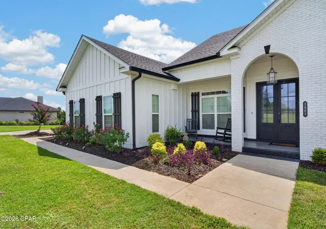 Photo 2 of Sale Pending at 2901 Chase Wy, Marianna, FL 32446 | MLS# 794693 | Listing updated on 2026-09-17