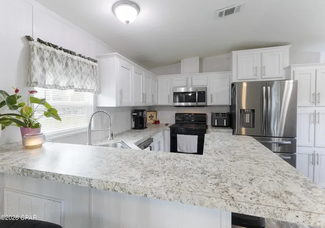 Photo 4 of Manufactured home for sale at 16751 Westwood Dr, Fountain, FL 32438 | MLS# 794740 | Listing updated on 2026-09-10