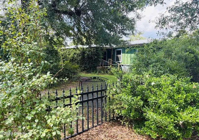 Photo 2 of Manufactured home for sale at 8869 Nw Felix Flanders Rd, Altha, FL 32421 | MLS# 794750 | Listing updated on 2026-08-29