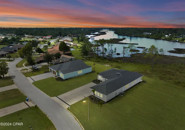 Photo 4 of Sale Pending at 285 Hugh Thomas Dr, Panama City, FL 32404 | MLS# 794762 | Listing updated on 2026-08-29