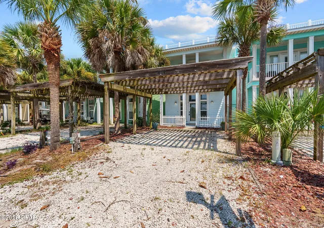 Photo 2 of Single family home for sale at 7412 Thomas Dr, Panama City Beach, FL 32408 | MLS# 794779 | Listing updated on 2026-09-14
