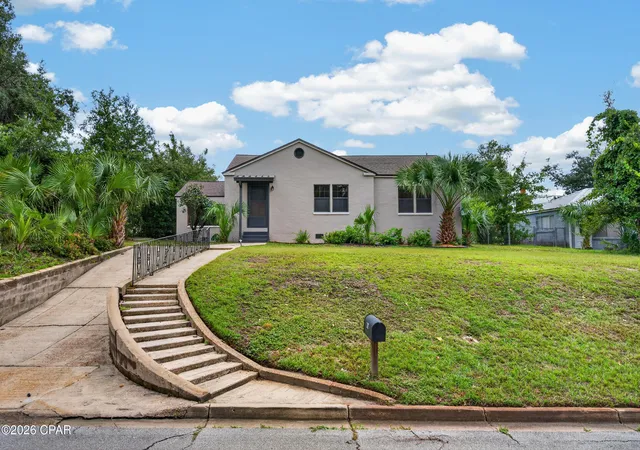 Photo 1 of Single family home for sale at 312 N Cove Blvd, Panama City, FL 32401 | MLS# 794800 | Listing updated on 2026-09-12