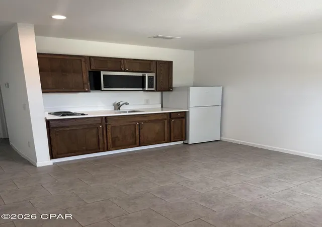 Photo 3 of Multi family home for sale at 2600 E 1st Plaza, Panama City, FL 32401 | MLS# 794807 | Listing updated on 2026-09-15
