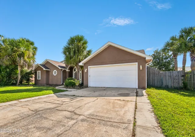 Photo 1 of Sale Pending at 209 Hidden Pines Dr, Panama City, FL 32408 | MLS# 794845 | Listing updated on 2026-09-02