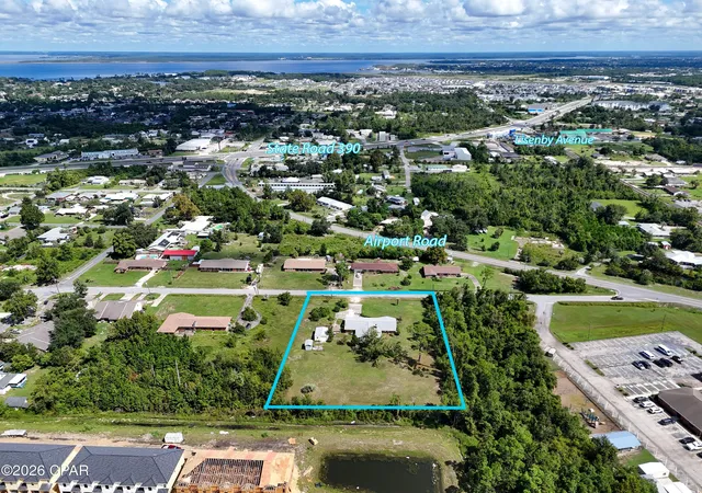 Photo 4 of Single family home for sale at 1615 W 24th Street, Panama City, FL 32405 | MLS# 794847 | Listing updated on 2026-09-01
