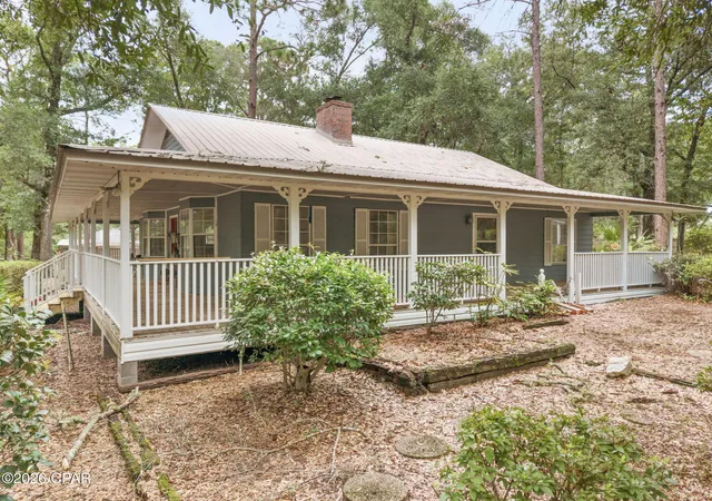 Photo 3 of Single family home for sale at 1576 Bass Rd, Caryville, FL 32427 | MLS# 794849 | Listing updated on 2026-09-30