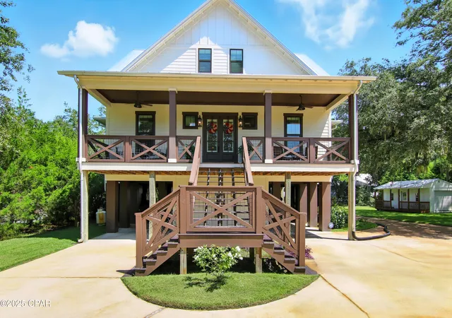 Photo 3 of Single family home for sale at 400 Pitts Bayshore Dr, Freeport, FL 32439 | MLS# 794861 | Listing updated on 2026-09-14