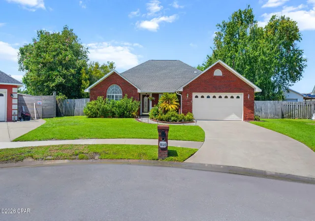 Photo 1 of Sale Pending at 815 Mallory Dr, Panama City, FL 32405 | MLS# 794862 | Listing updated on 2026-09-04