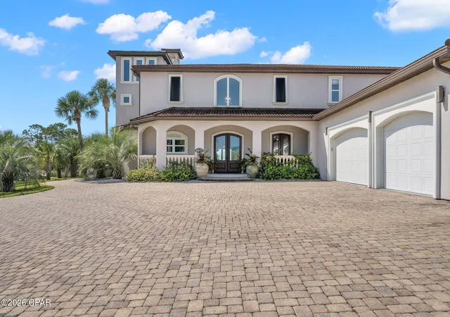 Photo 2 of Single family home for sale at 550 Wahoo Rd, Panama City, FL 32408 | MLS# 794863 | Listing updated on 2026-09-16