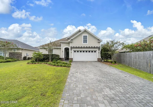 Photo 1 of Single family home for sale at 1186 Eisenhower Cir, Lynn Haven, FL 32444 | MLS# 794866 | Listing updated on 2026-09-29