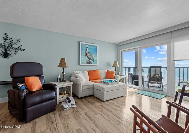 Listing Photo 4 - Condo for sale in building located at 8815 Thomas Dr, Panama City, FL 32408 - Unit #503