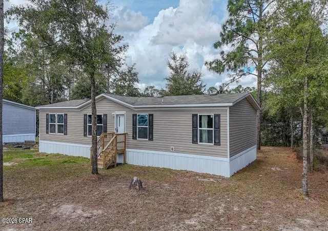 Photo 3 of Manufactured home for sale at 188 Pinetree Ln, Defuniak Springs, FL 32433 | MLS# 794927 | Listing updated on 2026-09-02