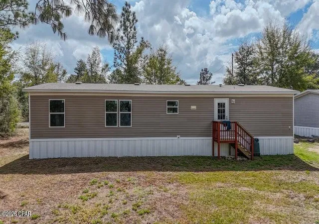 Photo 3 of Manufactured home for sale at 188 Pinetree Ln, Defuniak Springs, FL 32433 | MLS# 794927 | Listing updated on 2026-09-02