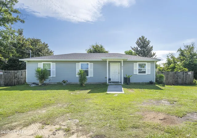 Photo 1 of Single family home for sale at 821 S Gay Ave, Panama City, FL 32404 | MLS# 794946 | Listing updated on 2026-09-15