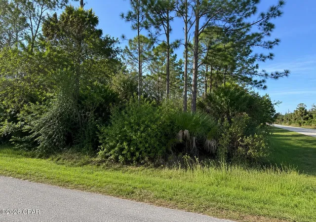 Photo 1 of Land for sale at 1320 Radio Loop, Labelle, FL 33935 | MLS# 794955 | Listing updated on 2026-09-03