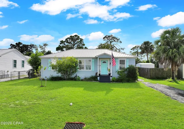 Photo 1 of Single family home for sale at 1608 Long Ave, Port Saint Joe, FL 32456 | MLS# 794986 | Listing updated on 2026-09-03
