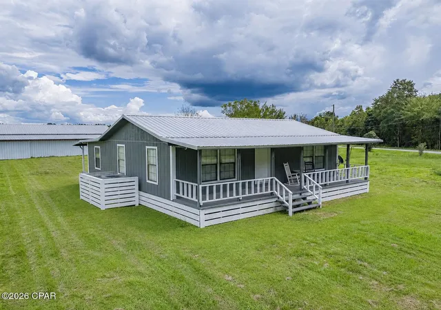 Photo 1 of Single family home for sale at 18965 Sw Matthew Wood Rd, Blountstown, FL 32424 | MLS# 795052 | Listing updated on 2026-09-04
