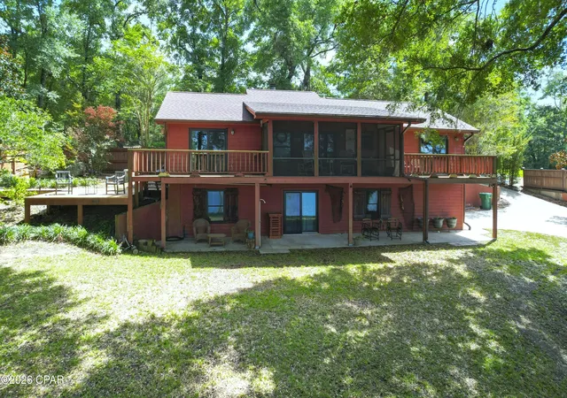 Photo 2 of Single family home for sale at 2924 Paradise Lakes Rd, Chipley, FL 32428 | MLS# 795060 | Listing updated on 2026-09-09