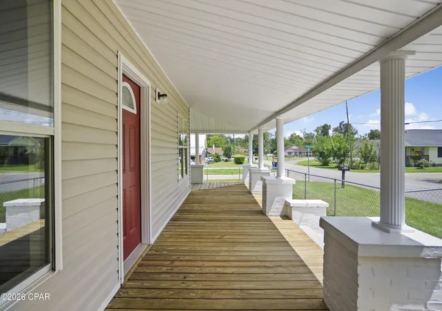 Photo 3 of Single family home for sale at 20560 Nw Folsom Ave, Blountstown, FL 32424 | MLS# 795081 | Listing updated on 2026-09-06