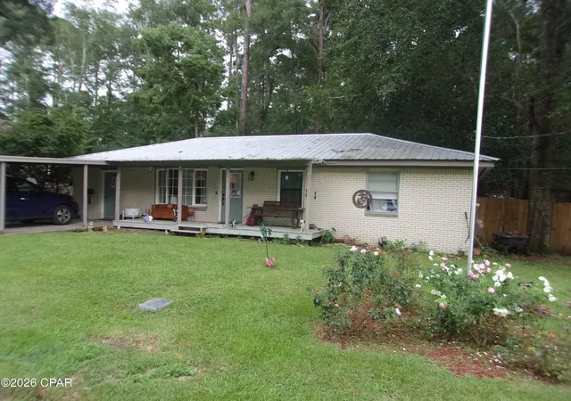 Photo 1 of Single family home for sale at 109 Mckinley Dr, Bonifay, FL 32425 | MLS# 795088 | Listing updated on 2026-10-06