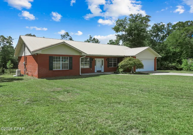 Photo 3 of Single family home for sale at 5106 Presidents Cir, Marianna, FL 32446 | MLS# 795095 | Listing updated on 2026-09-06