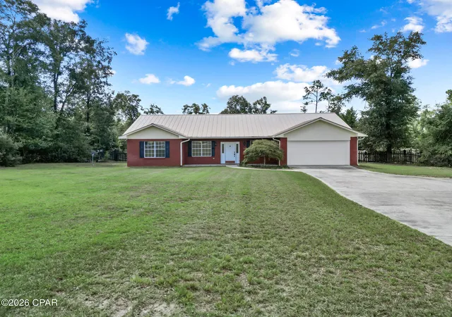 Photo 3 of Single family home for sale at 5106 Presidents Cir, Marianna, FL 32446 | MLS# 795095 | Listing updated on 2026-09-06