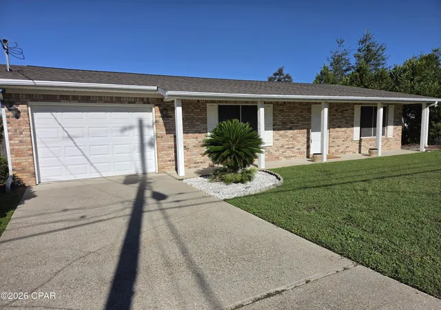 Photo 2 of Sale Pending at 1111 Clay Ave, Panama City, FL 32401 | MLS# 795106 | Listing updated on 2026-09-10