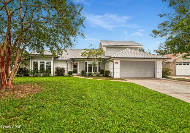 Photo 2 of Sale Pending at 190 Derby Woods Dr, Lynn Haven, FL 32444 | MLS# 795108 | Listing updated on 2026-09-10