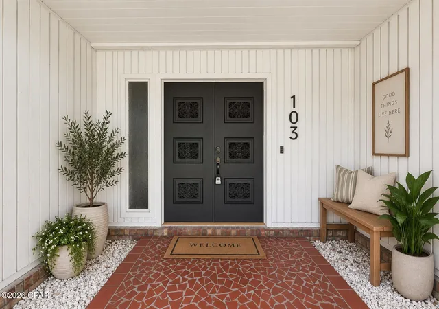 Photo 2 of Sale Pending at 103 Arlington Dr, Panama City, FL 32404 | MLS# 795124 | Listing updated on 2026-09-30