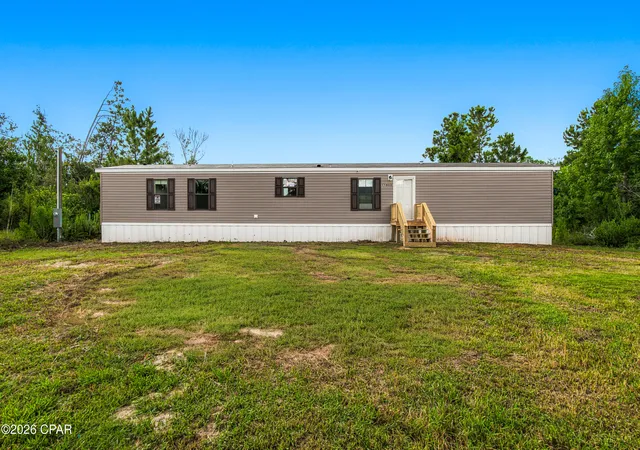 Photo 1 of Manufactured home for sale at 11808 Magnolia St, Fountain, FL 32438 | MLS# 795132 | Listing updated on 2026-09-29