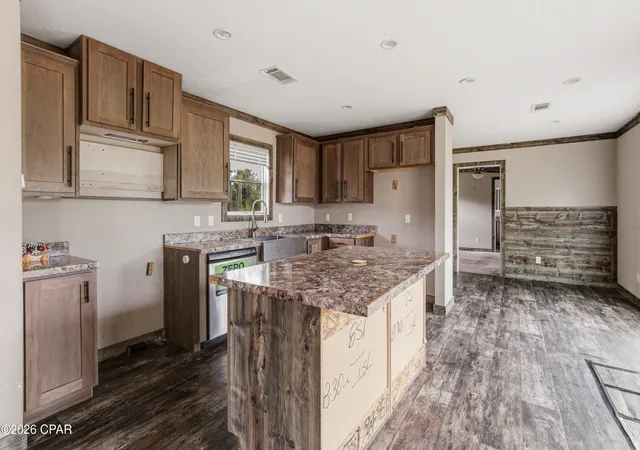 Photo 3 of Manufactured home for sale at 11808 Magnolia St, Fountain, FL 32438 | MLS# 795132 | Listing updated on 2026-09-29