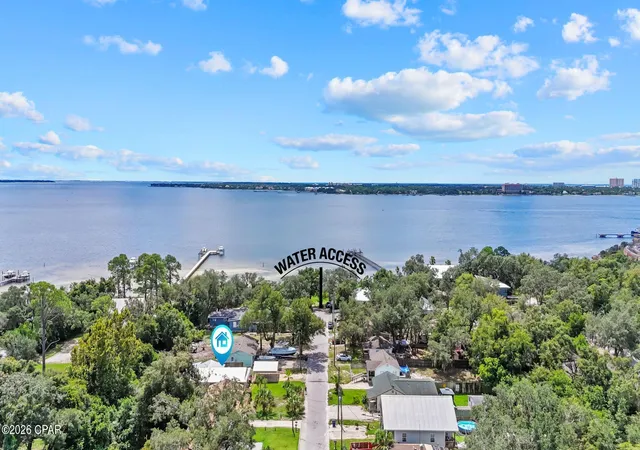 Photo 1 of Sale Pending at 1718 Palmetto Ave, Panama City, FL 32401 | MLS# 795173 | Listing updated on 2026-09-11