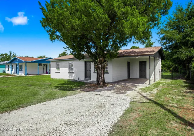 Photo 3 of Single family home for sale at 1136 Transmitter Rd, Panama City, FL 32401 | MLS# 795187 | Listing updated on 2026-09-16