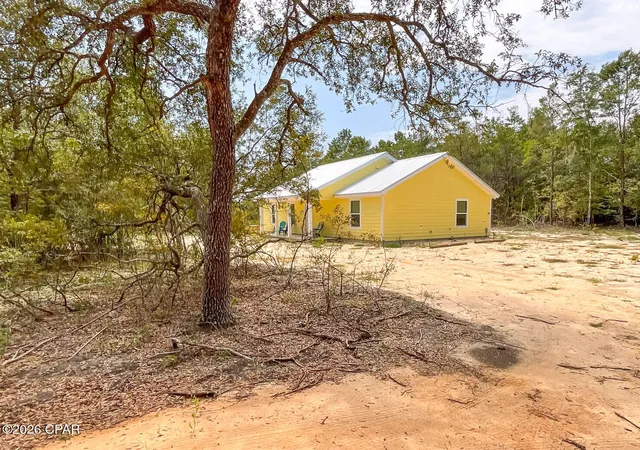 Photo 3 of Single family home for sale at 3902 Union Hl Rd, Caryville, FL 32427 | MLS# 795196 | Listing updated on 2026-09-09