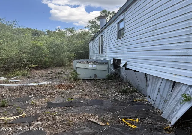 Manufactured home for sale at 346 Bolick Rd, Chipley, FL 32428 | MLS# 795201