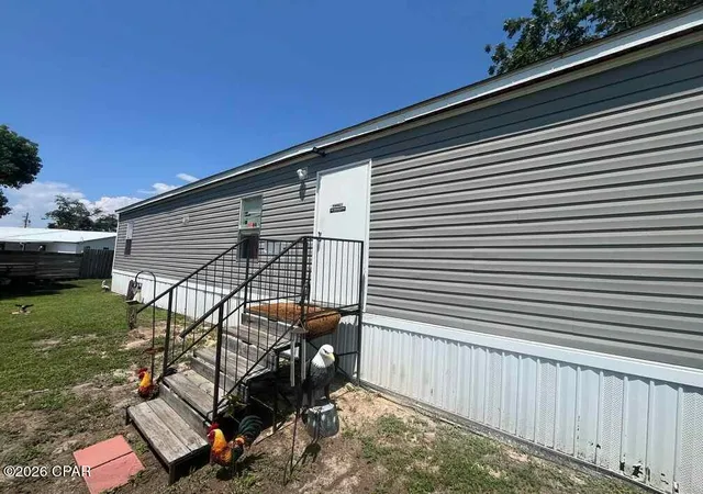 Photo 3 of Manufactured home for sale at 3511 E 4th Street, Panama City, FL 32401 | MLS# 795222 | Listing updated on 2026-09-12