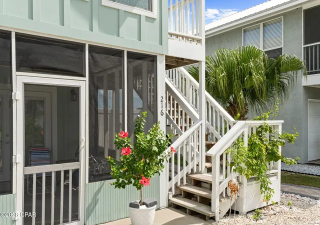 Photo 3 of Single family home for sale at 216 Gulf Aire Dr, Port Saint Joe, FL 32456 | MLS# 795229 | Listing updated on 2026-09-10