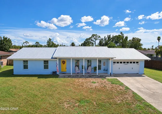 Photo 1 of Single family home for sale at 705 W 8th Street Cir, Lynn Haven, FL 32444 | MLS# 795244 | Listing updated on 2026-09-27