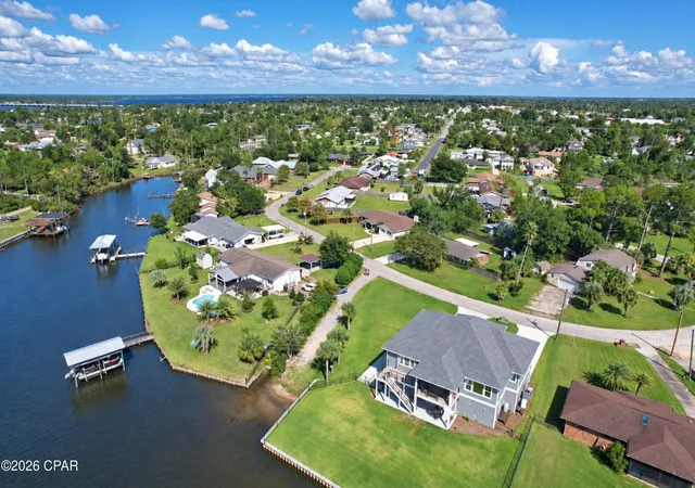 Photo 3 of Single family home for sale at 705 W 8th Street Cir, Lynn Haven, FL 32444 | MLS# 795244 | Listing updated on 2026-09-27