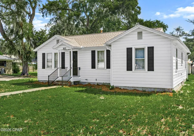 Photo 1 of Single family home for sale at 1610 Louise Ave, Panama City, FL 32401 | MLS# 795253 | Listing updated on 2026-09-11
