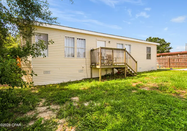 Photo 3 of Manufactured home for sale at 3702 Haley Ln, Panama City, FL 32404 | MLS# 795257 | Listing updated on 2026-09-10