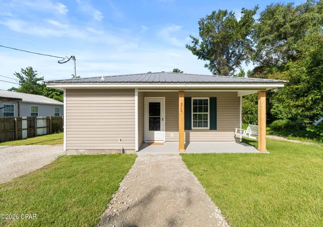 Photo 2 of Single family home for sale at 315 Bayou Ave, Panama City, FL 32401 | MLS# 795270 | Listing updated on 2026-09-11