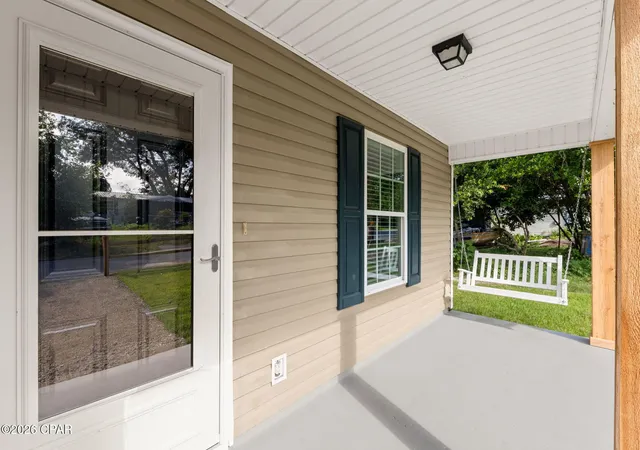 Photo 3 of Single family home for sale at 315 Bayou Ave, Panama City, FL 32401 | MLS# 795270 | Listing updated on 2026-09-11