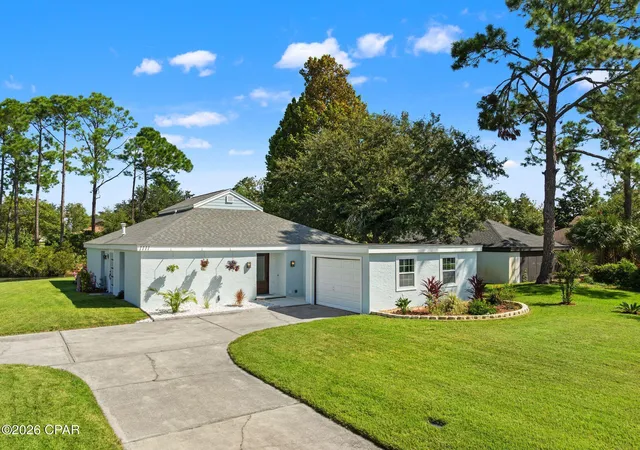 Photo 2 of Single family home for sale at 1111 Redfish Cir, Panama City, FL 32408 | MLS# 795283 | Listing updated on 2026-09-11