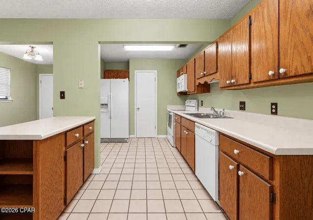 Photo 3 of Single family home for sale at 103 Powell Dr, Crestview, FL 32536 | MLS# 795291 | Listing updated on 2026-09-11