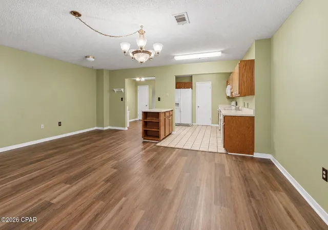 Photo 3 of Single family home for sale at 103 Powell Dr, Crestview, FL 32536 | MLS# 795291 | Listing updated on 2026-09-11