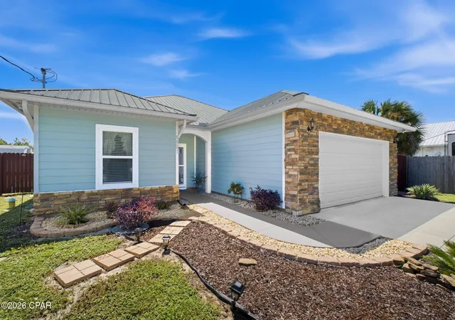 Photo 3 of Sale Pending at 8821 Laird St, Panama City, FL 32408 | MLS# 795293 | Listing updated on 2026-09-14
