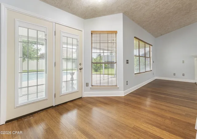 Photo 2 of Single family home for sale at 622 Mallory Dr, Panama City, FL 32405 | MLS# 795324 | Listing updated on 2026-09-12