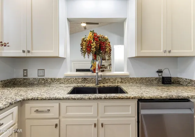 Photo 3 of Single family home for sale at 622 Mallory Dr, Panama City, FL 32405 | MLS# 795324 | Listing updated on 2026-09-12