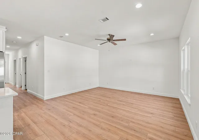 Photo 4 of Single family home for sale at 376 W Michaelangelo Rd, Defuniak Springs, FL 32433 | MLS# 795345 | Listing updated on 2026-09-13